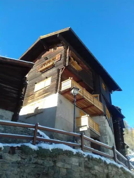 Chalet 3 Pieces De Caractere Mayoux Exterior photo